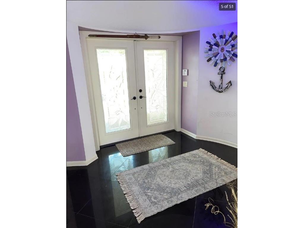 2001 Hawaii Avenue NE Saint Petersburg FL 33703 TB8430279 image6