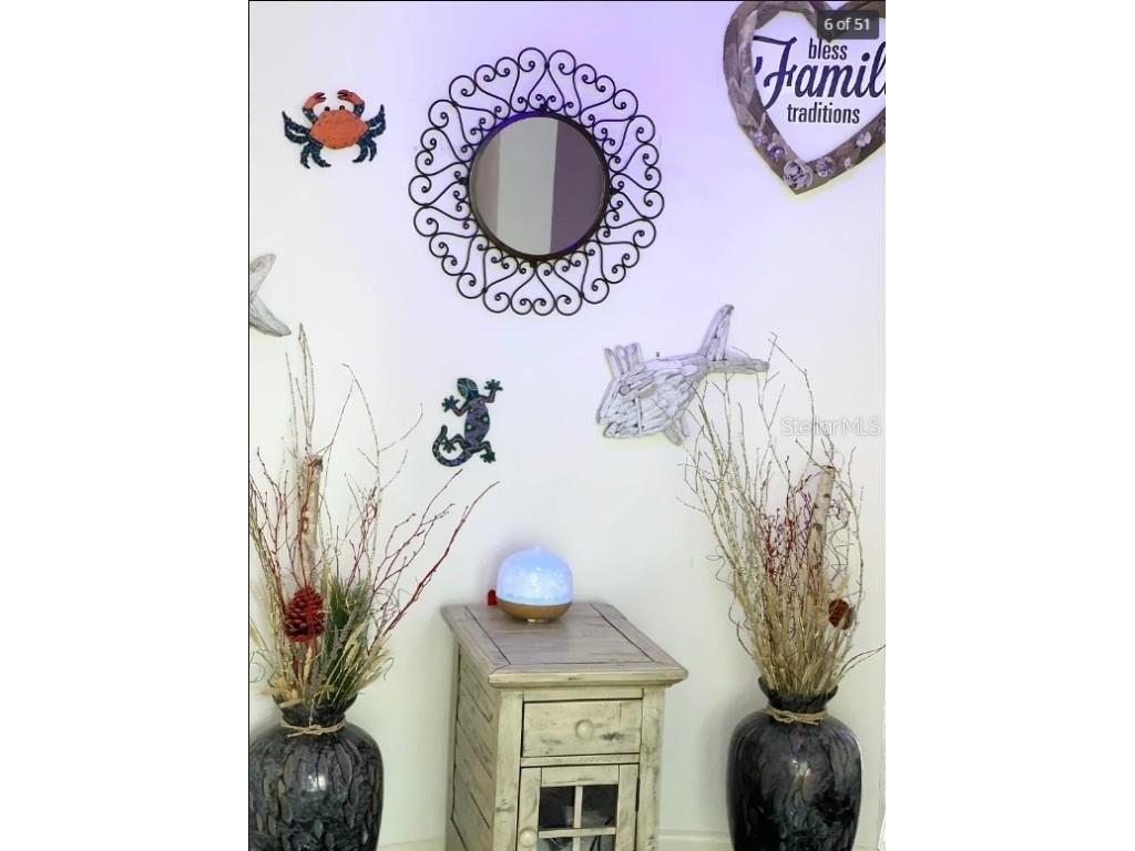 2001 Hawaii Avenue NE Saint Petersburg FL 33703 TB8430279 image7