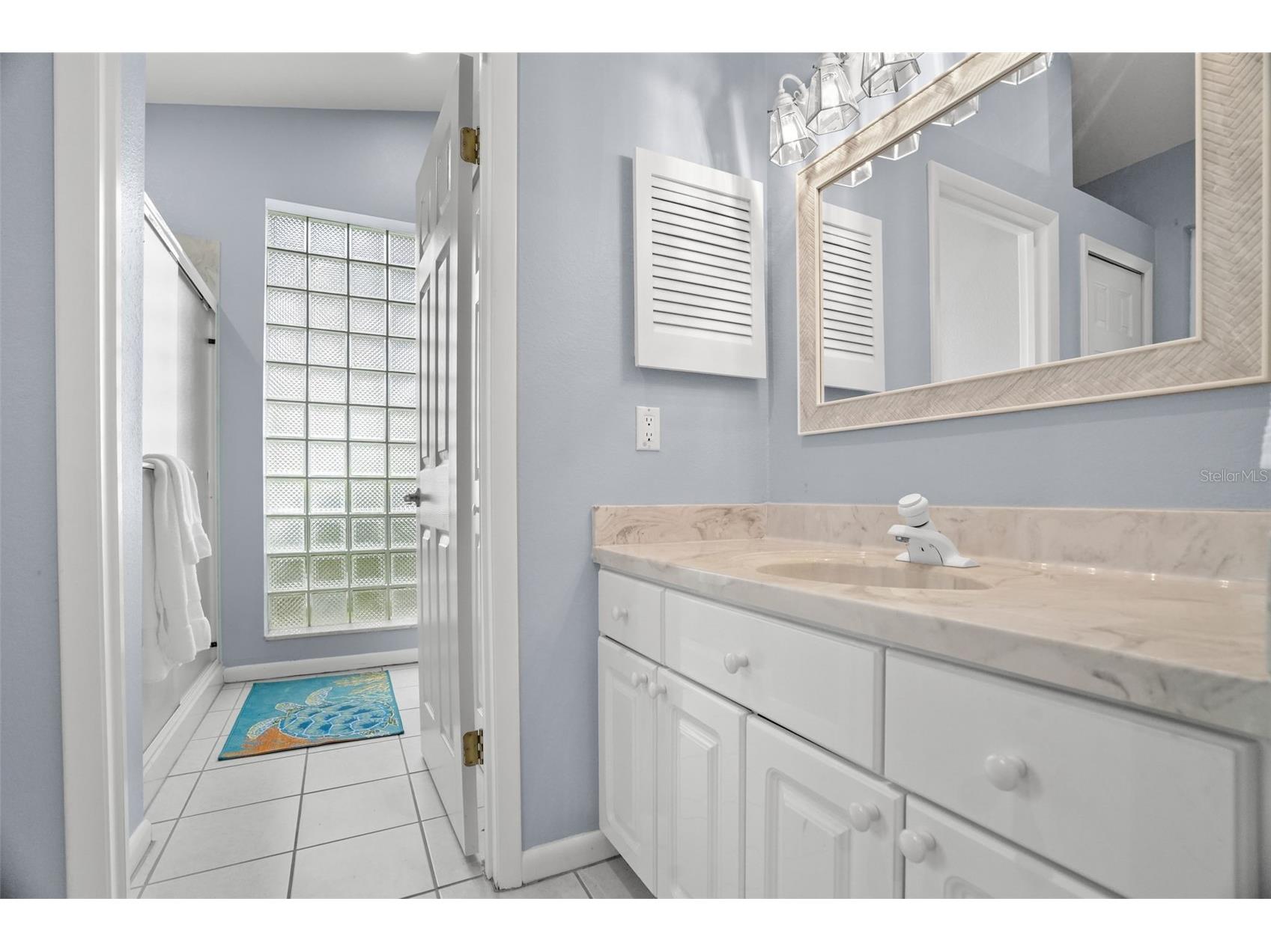 2001 Illinois Ave Ne Saint Petersburg FL 33703 - TAMPA BAY TB8526640 image35