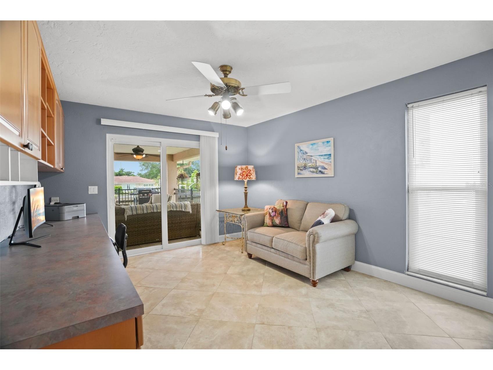 2001 Illinois Ave Ne Saint Petersburg FL 33703 - TAMPA BAY TB8526640 image36