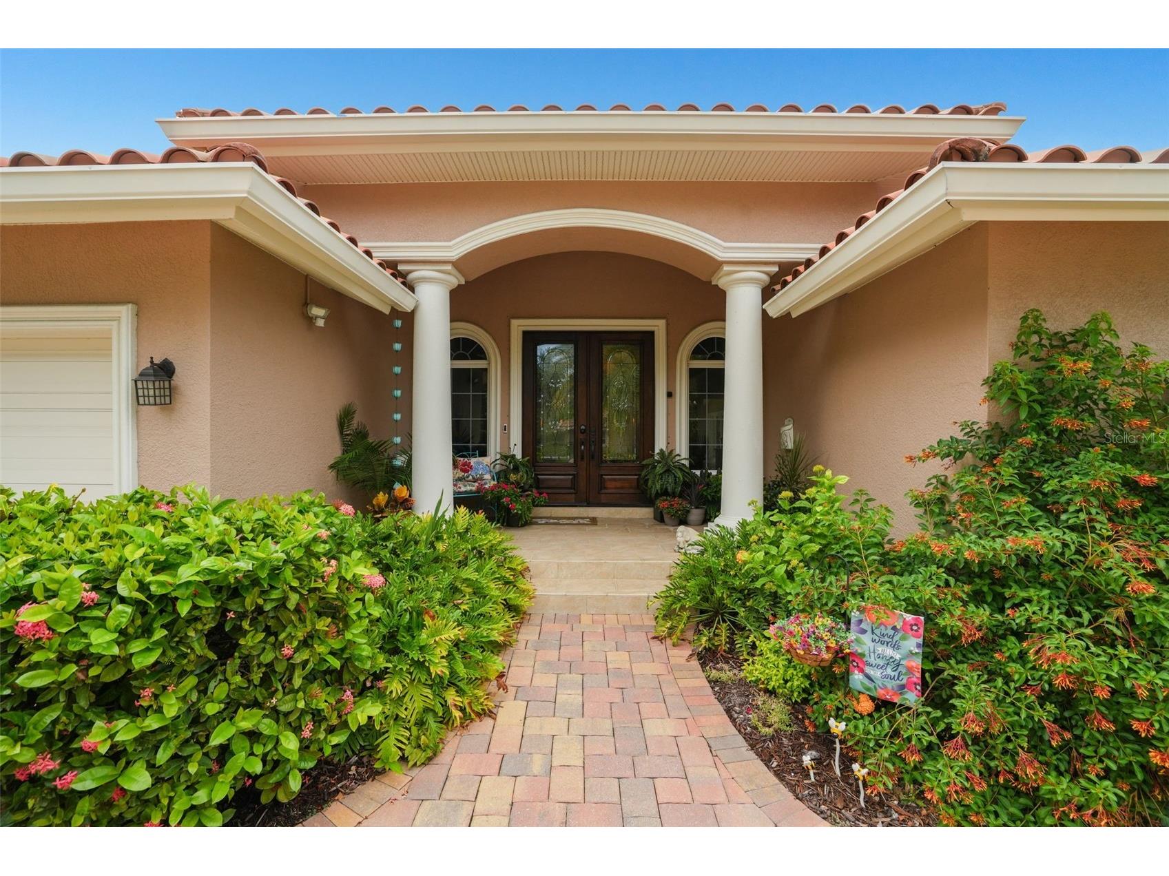2001 Illinois Ave Ne Saint Petersburg FL 33703 - TAMPA BAY TB8526640 image5