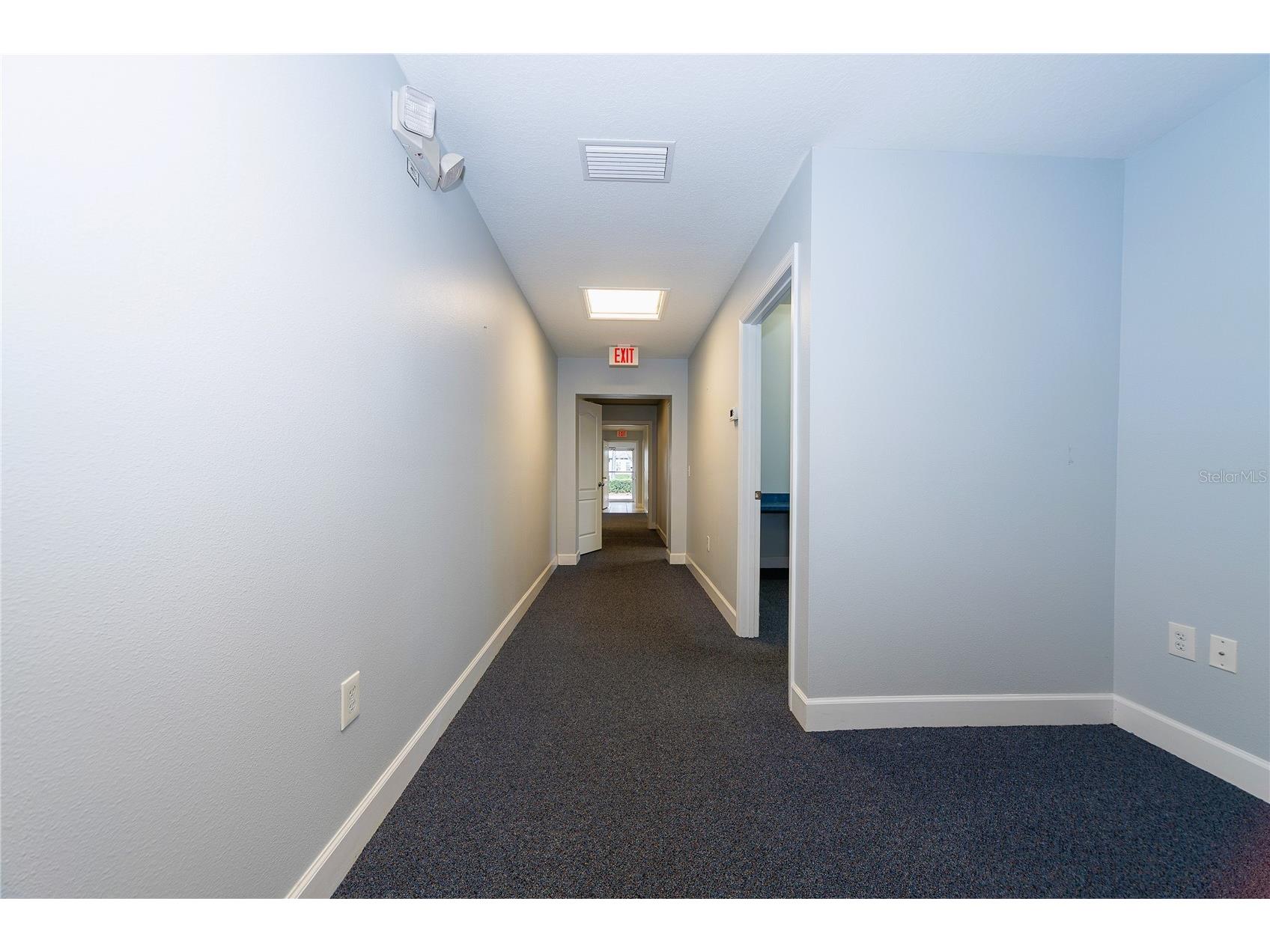 2001 Manatee Avenue E #104 Bradenton FL 34208 TB8506422 image25