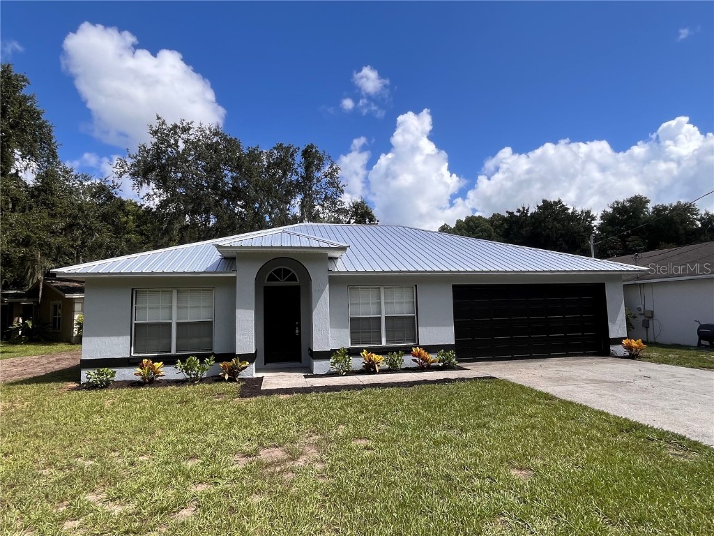 2001 N Lake Eloise Drive Winter Haven FL 33884 P4931433 image1