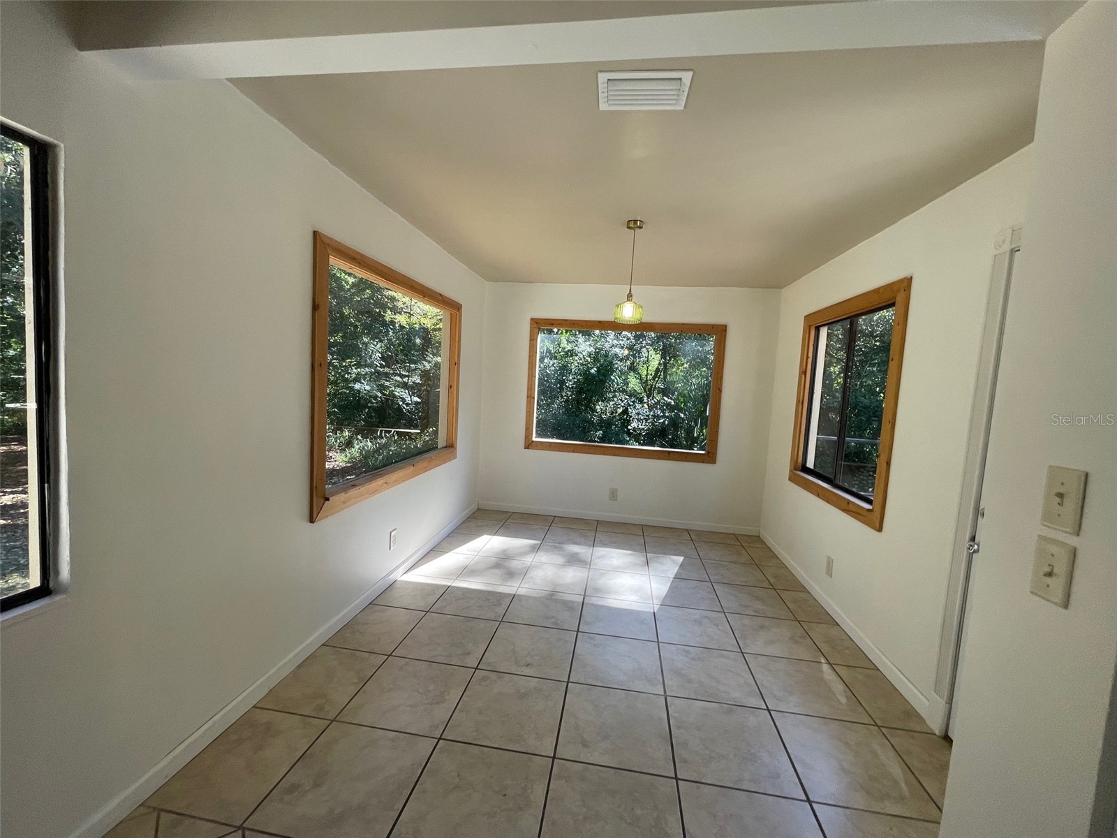 2001 NW 15th Avenue Gainesville FL 32605 GC539504 image9