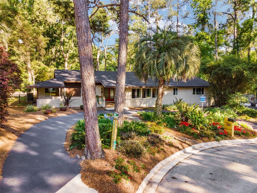 2001 NW 27th Drive Gainesville FL 32605 GC521106 image1