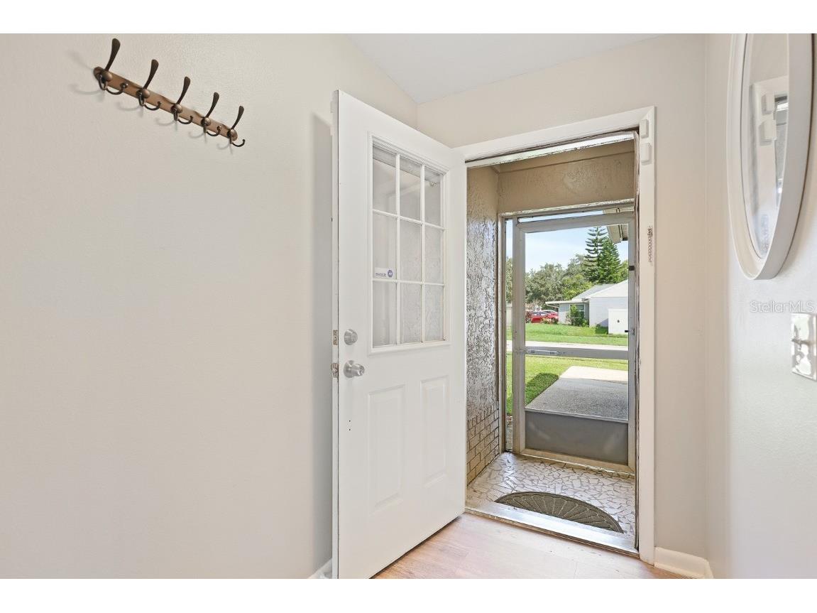 2001 Paladin Court Valrico FL 33594 TB8421742 image3