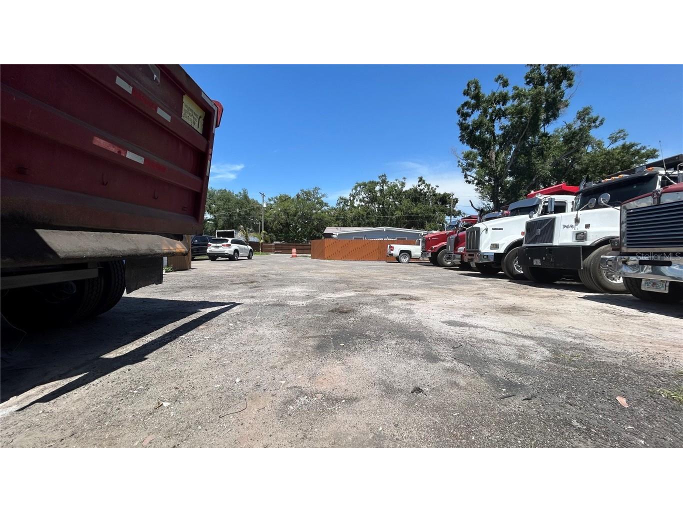 2001 S 51st Street Tampa FL 33619 TB8406520 image15