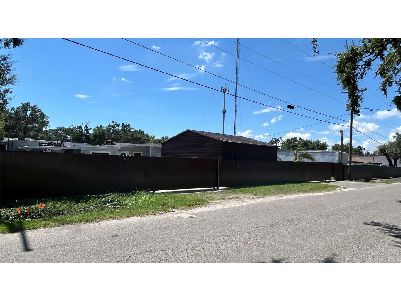 2001 S 51st Street Tampa FL 33619 TB8406520 image2