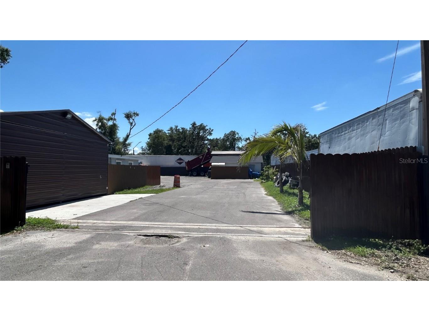 2001 S 51st Street Tampa FL 33619 TB8406520 image4