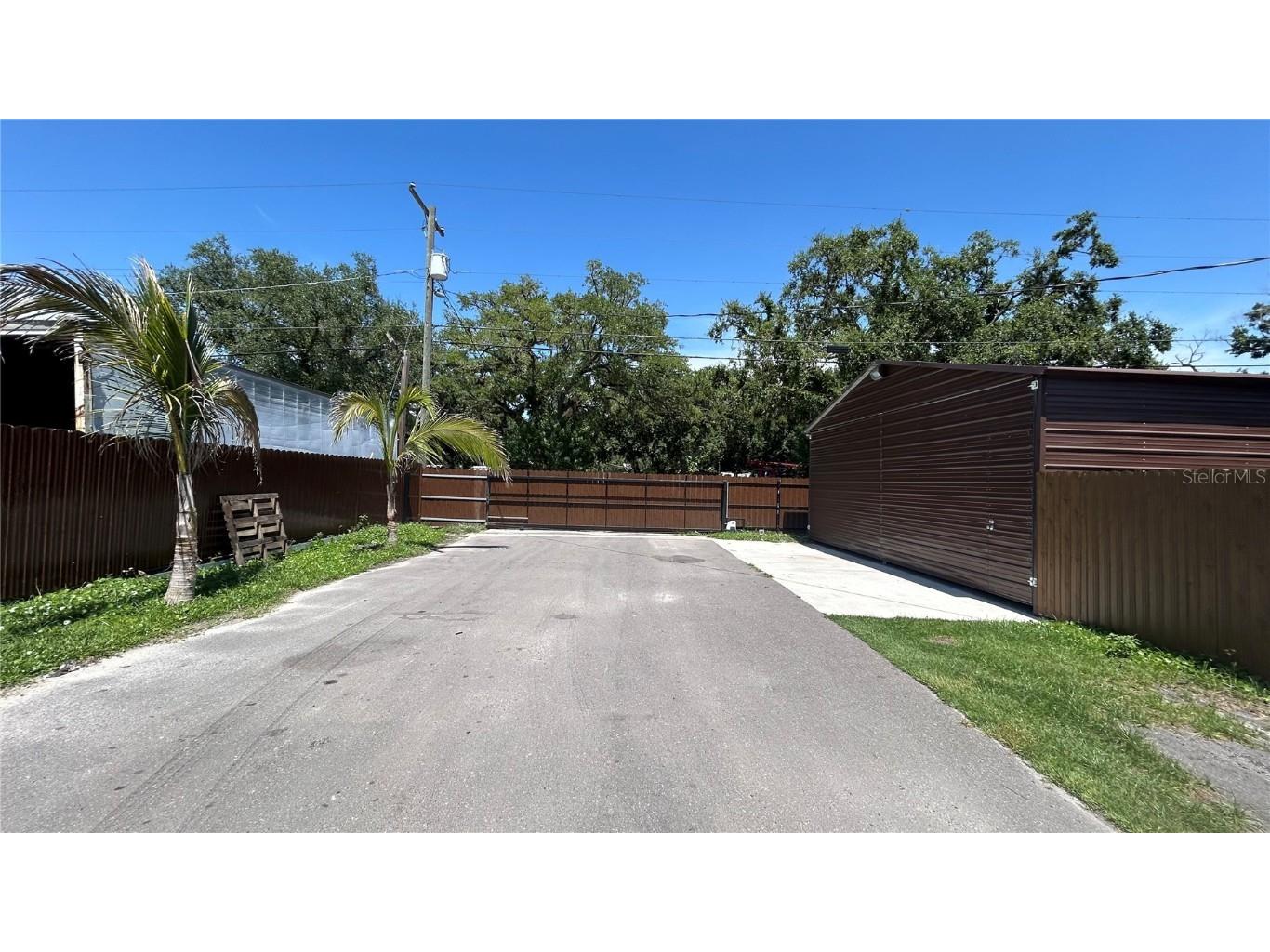 2001 S 51st Street Tampa FL 33619 TB8406520 image8