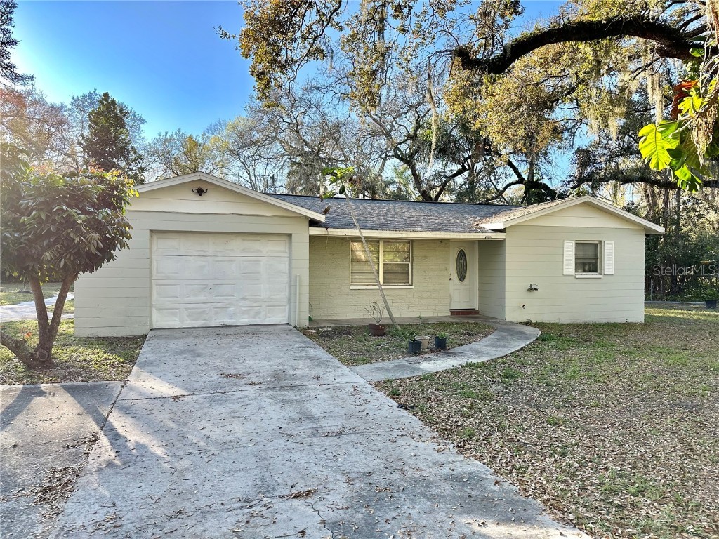 2001 Sagasta Street Tampa FL 33619 T3506168 image1