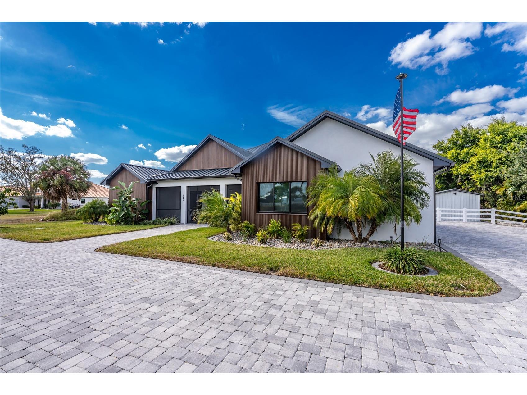 2001 Treasure Lane Punta Gorda FL 33982 - PEACE RIVER C7522082 image4