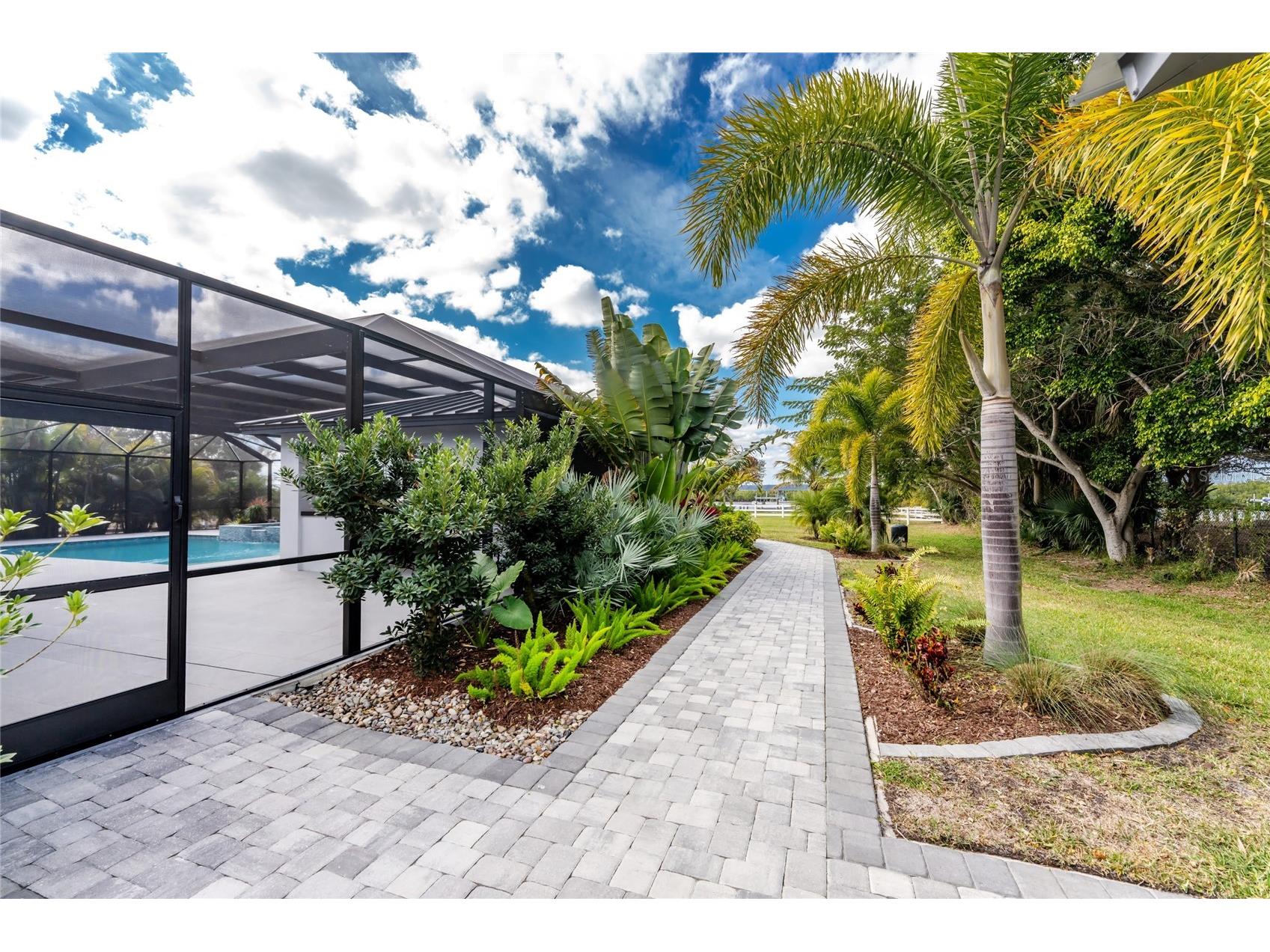 2001 Treasure Lane Punta Gorda FL 33982 - PEACE RIVER C7522082 image52