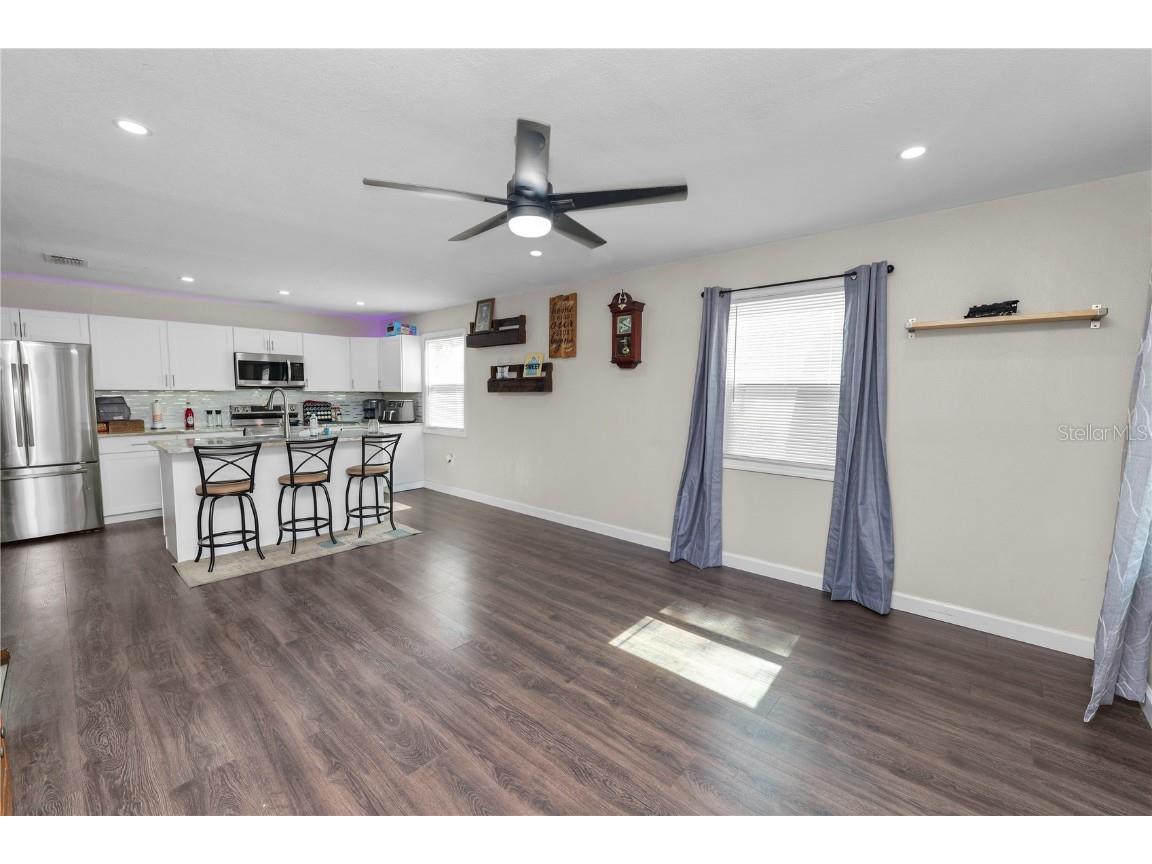 2001 W Ball Street Plant City FL 33563 L4954664 image7