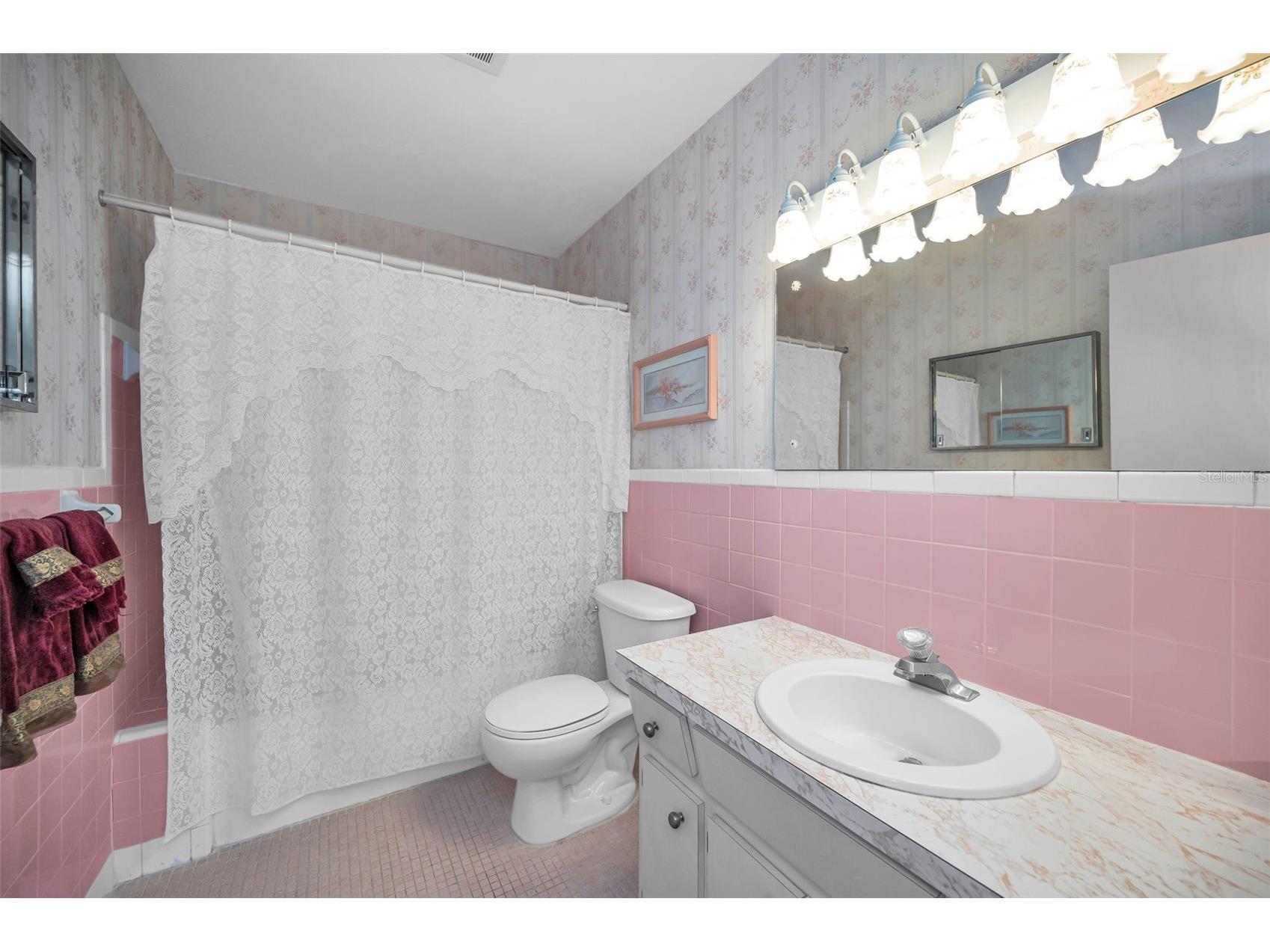 2001 World Parkway Boulevard #39 Clearwater FL 33763 TB8513934 image30