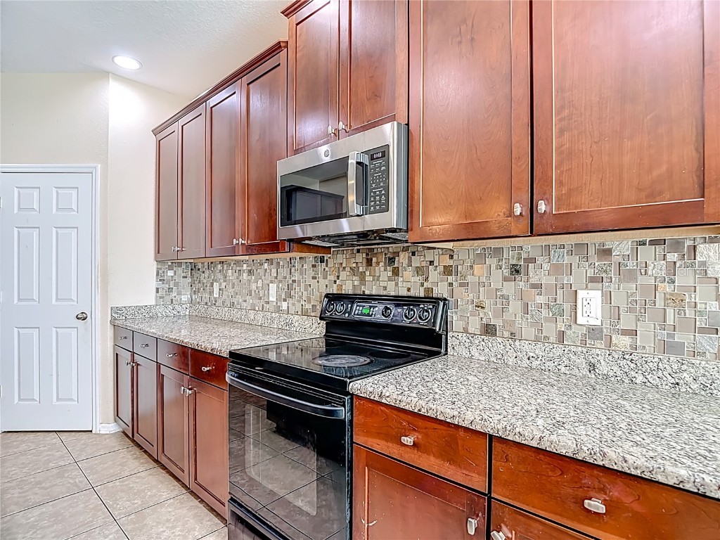 20015 Bears Track Lane Tampa FL 33647 TB8434426 image10