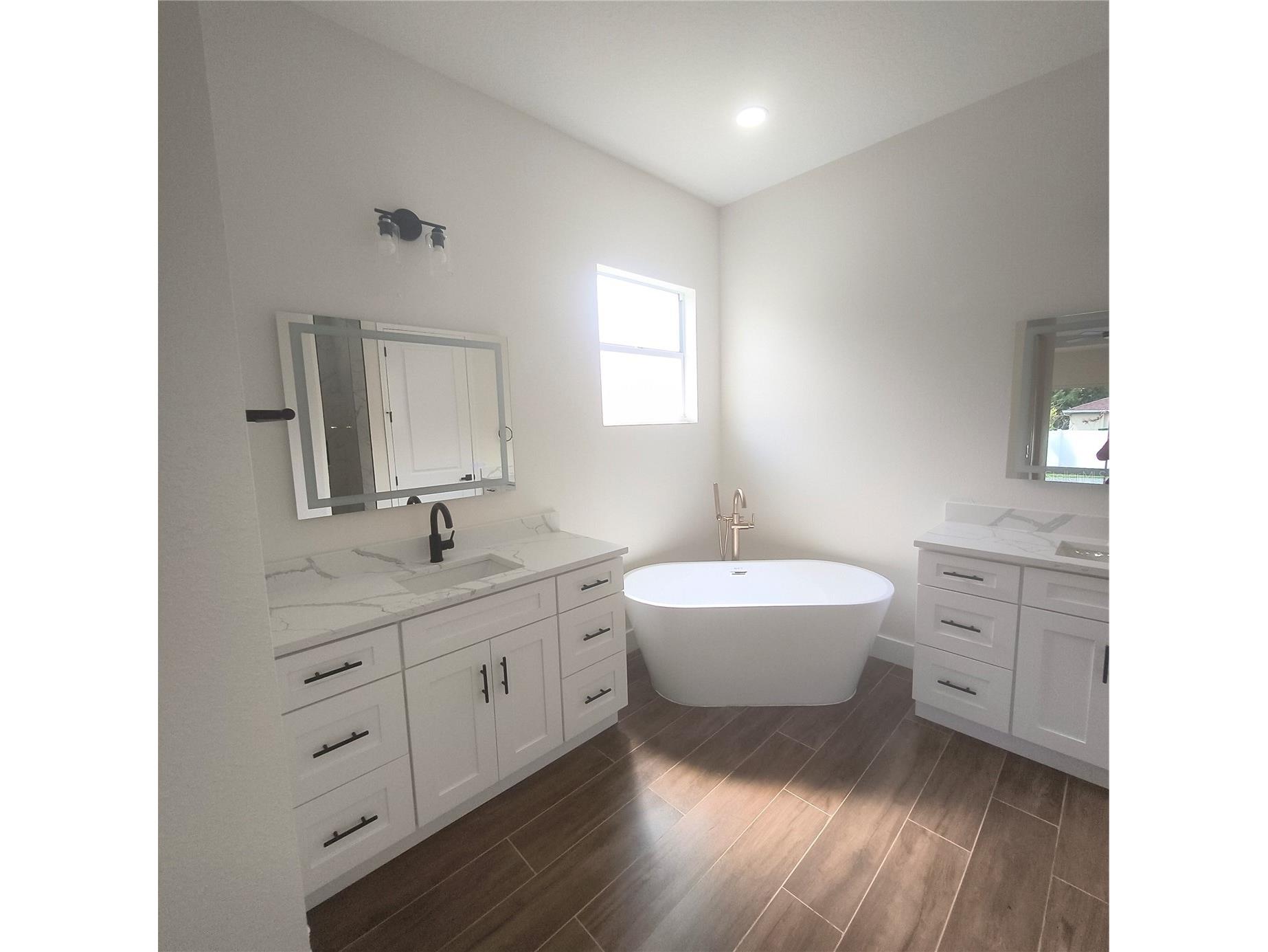 20016 Oakflower Avenue Tampa FL 33647 TB8518022 image11