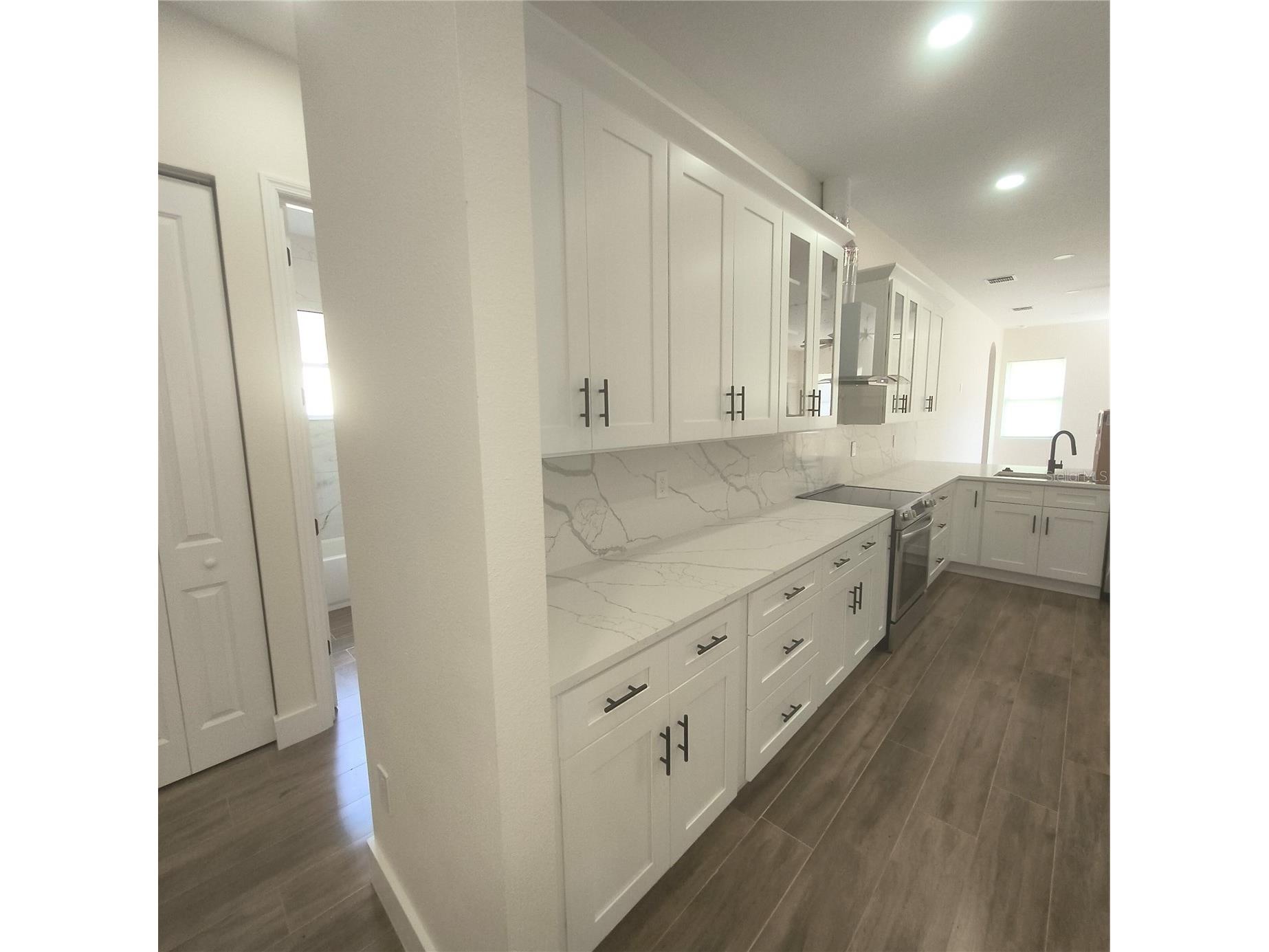 20016 Oakflower Avenue Tampa FL 33647 TB8518022 image18