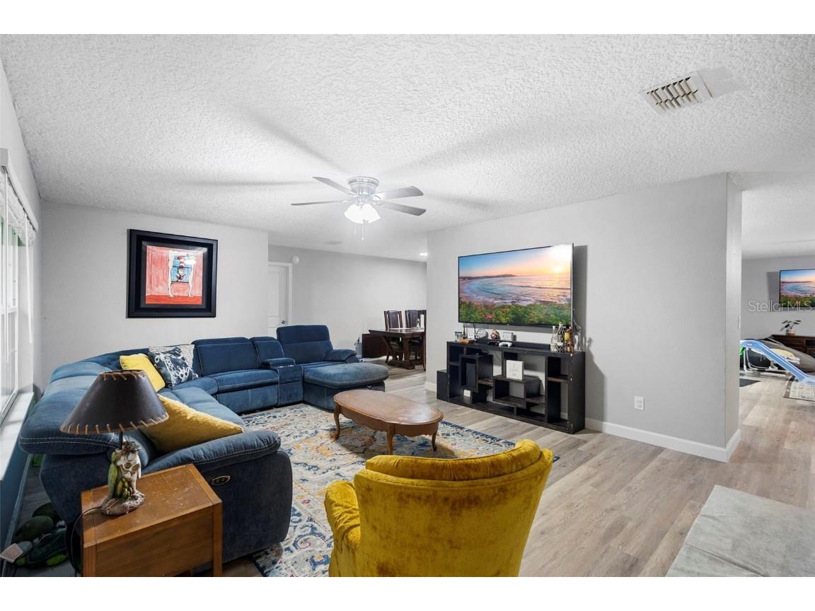 20018 Bill Collins Road Eustis FL 32736 - LAKE DALHOUSIE V4944830 image11