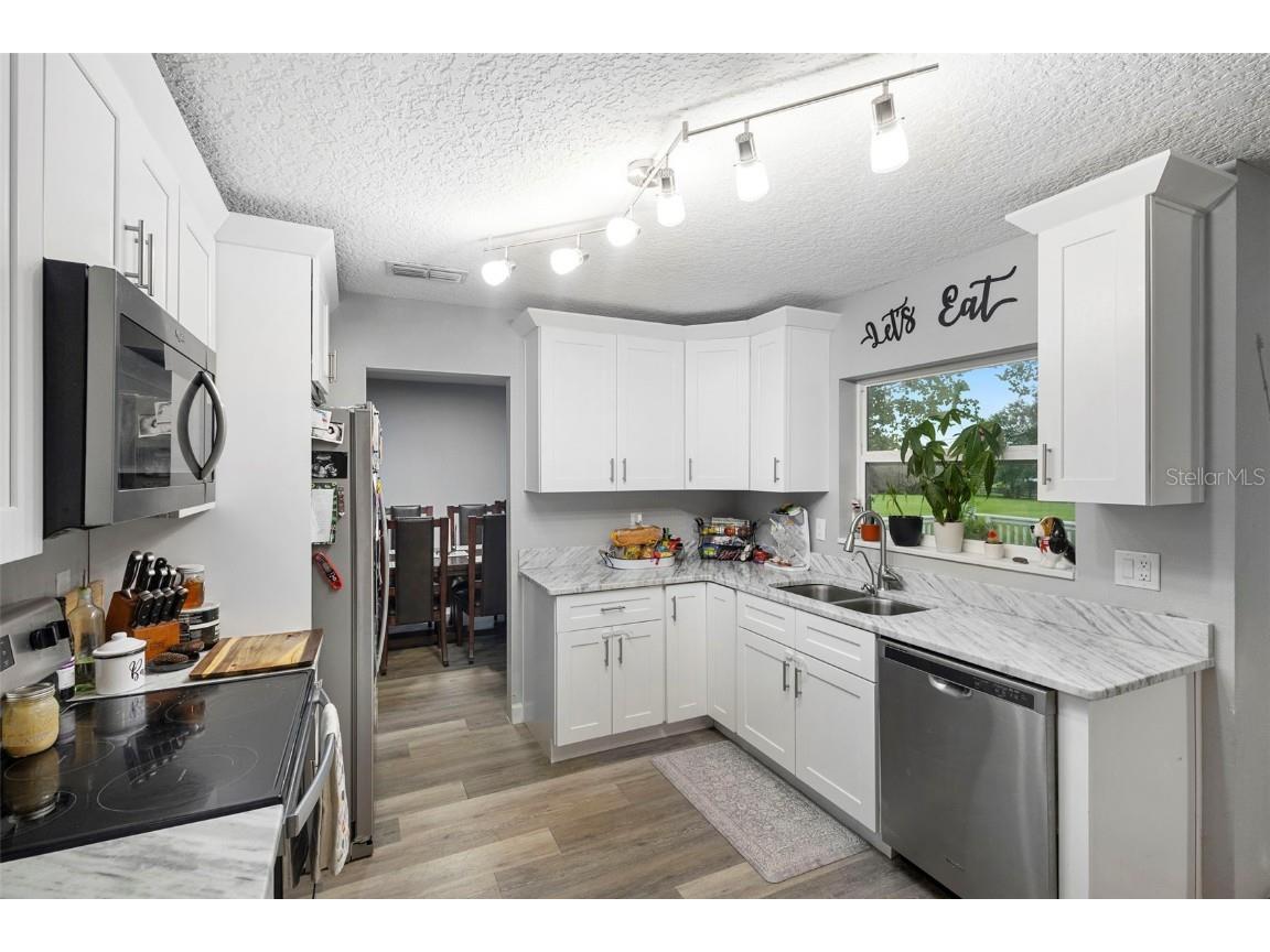 20018 Bill Collins Road Eustis FL 32736 - LAKE DALHOUSIE V4944830 image17