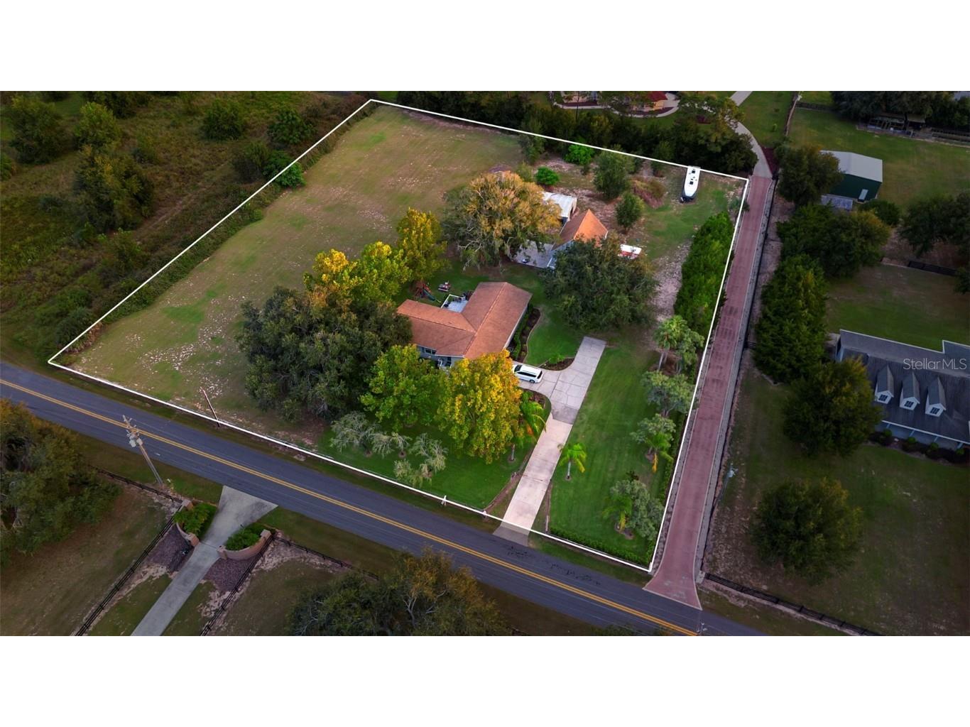 20018 Bill Collins Road Eustis FL 32736 - LAKE DALHOUSIE V4944830 image48