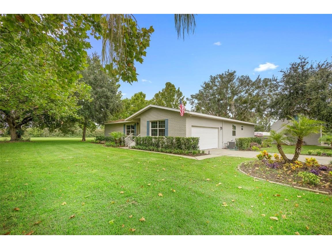 20018 Bill Collins Road Eustis FL 32736 - LAKE DALHOUSIE V4944830 image66