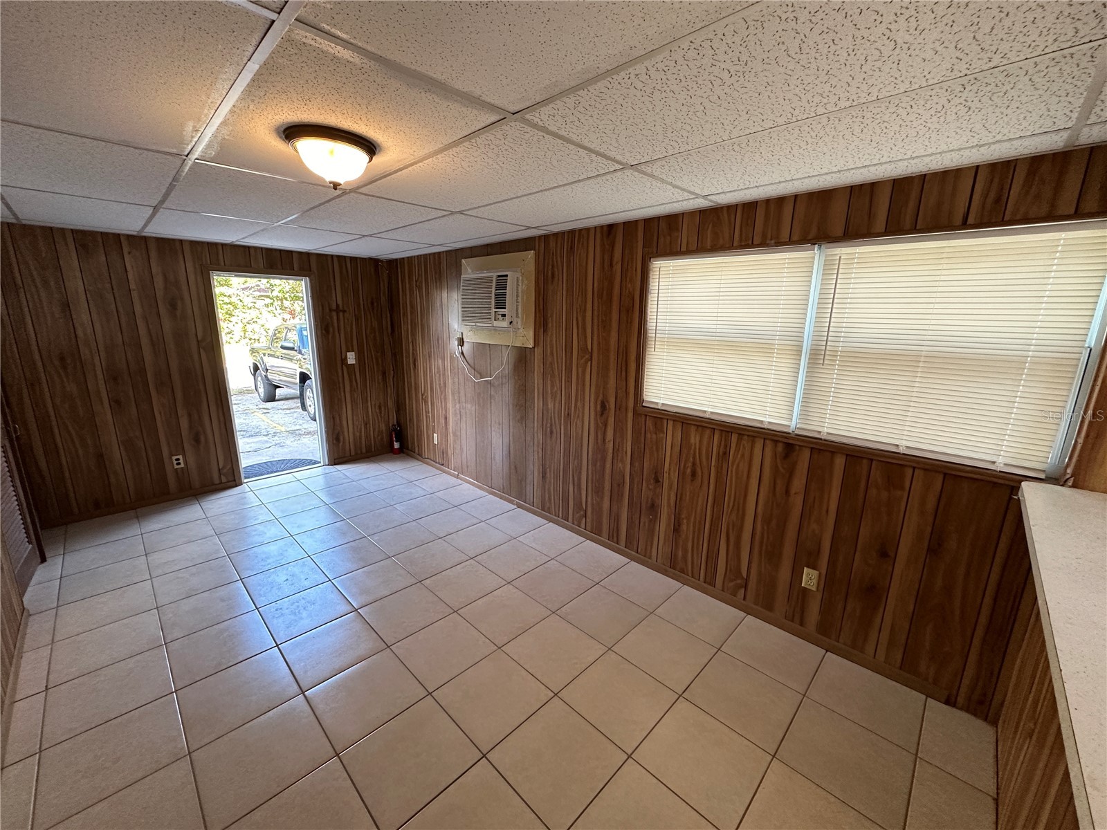 2002 20th Street W #B Bradenton FL 34205 A4691565 image5