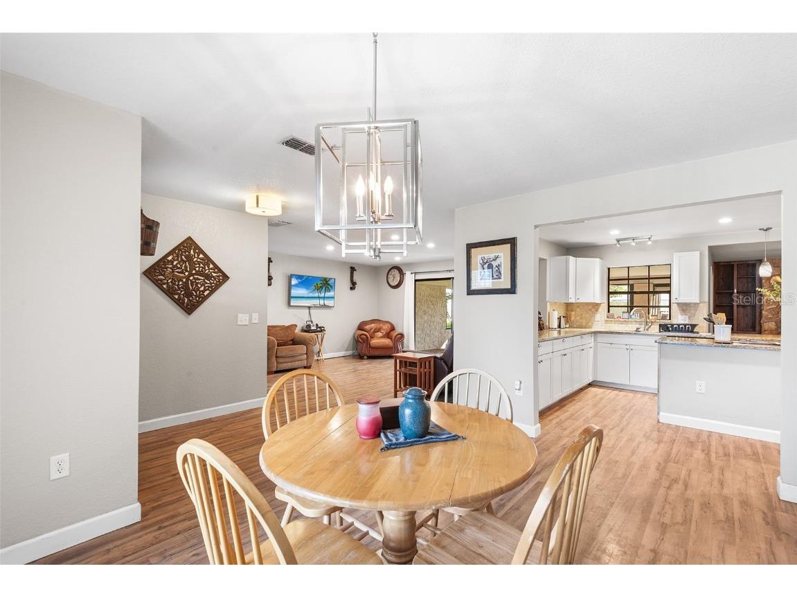 2002 Amesbury Drive Auburndale FL 33823 P4936524 image13