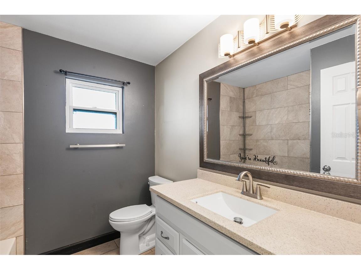 2002 Amesbury Drive Auburndale FL 33823 P4936524 image32