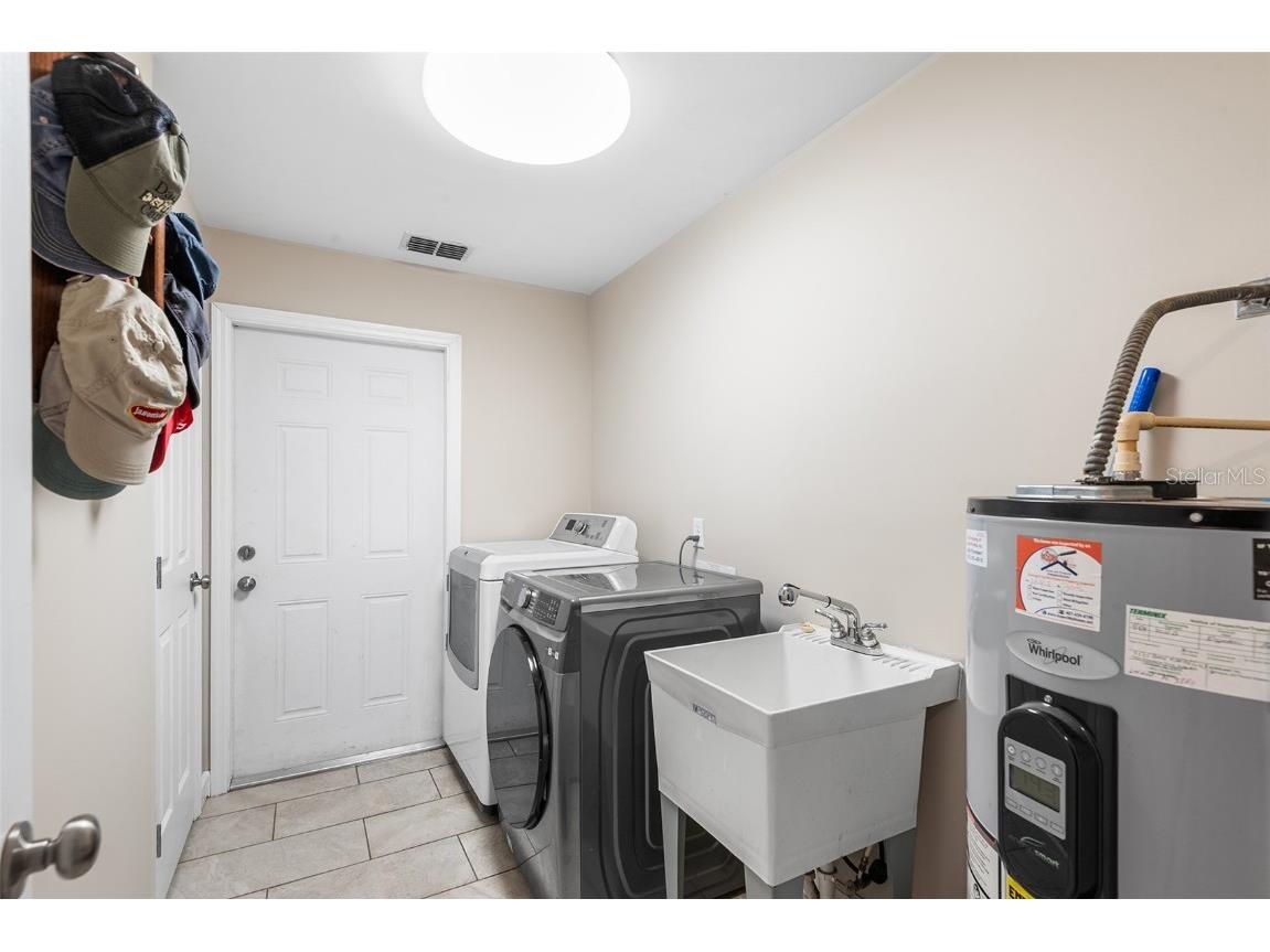 2002 Amesbury Drive Auburndale FL 33823 P4936524 image33