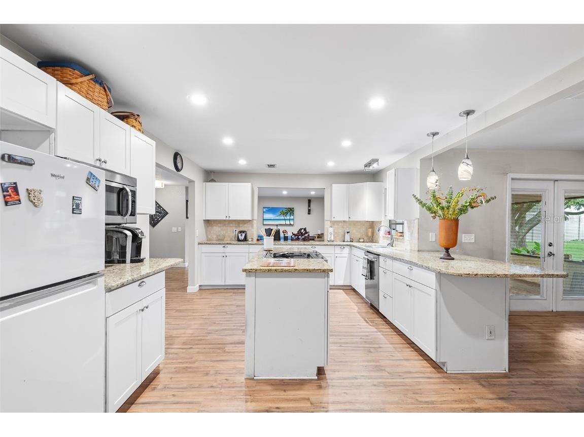 2002 Amesbury Drive Auburndale FL 33823 P4936524 image9