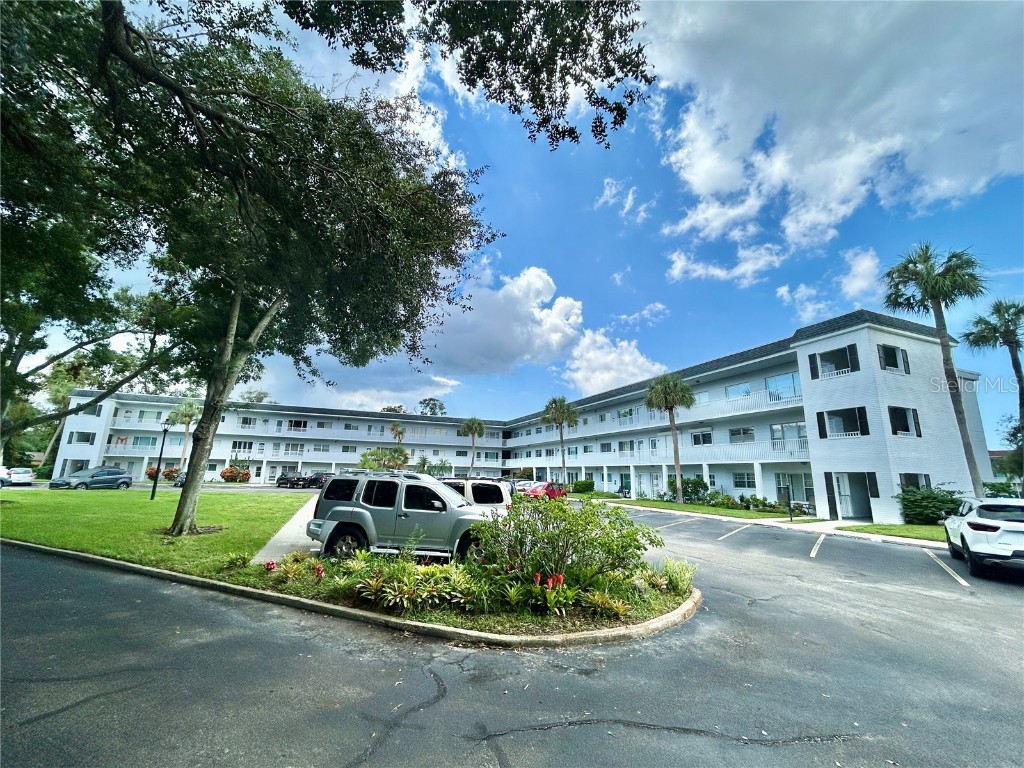 2002 Australia Way E #38 Clearwater FL 33763 TB8337577 image1
