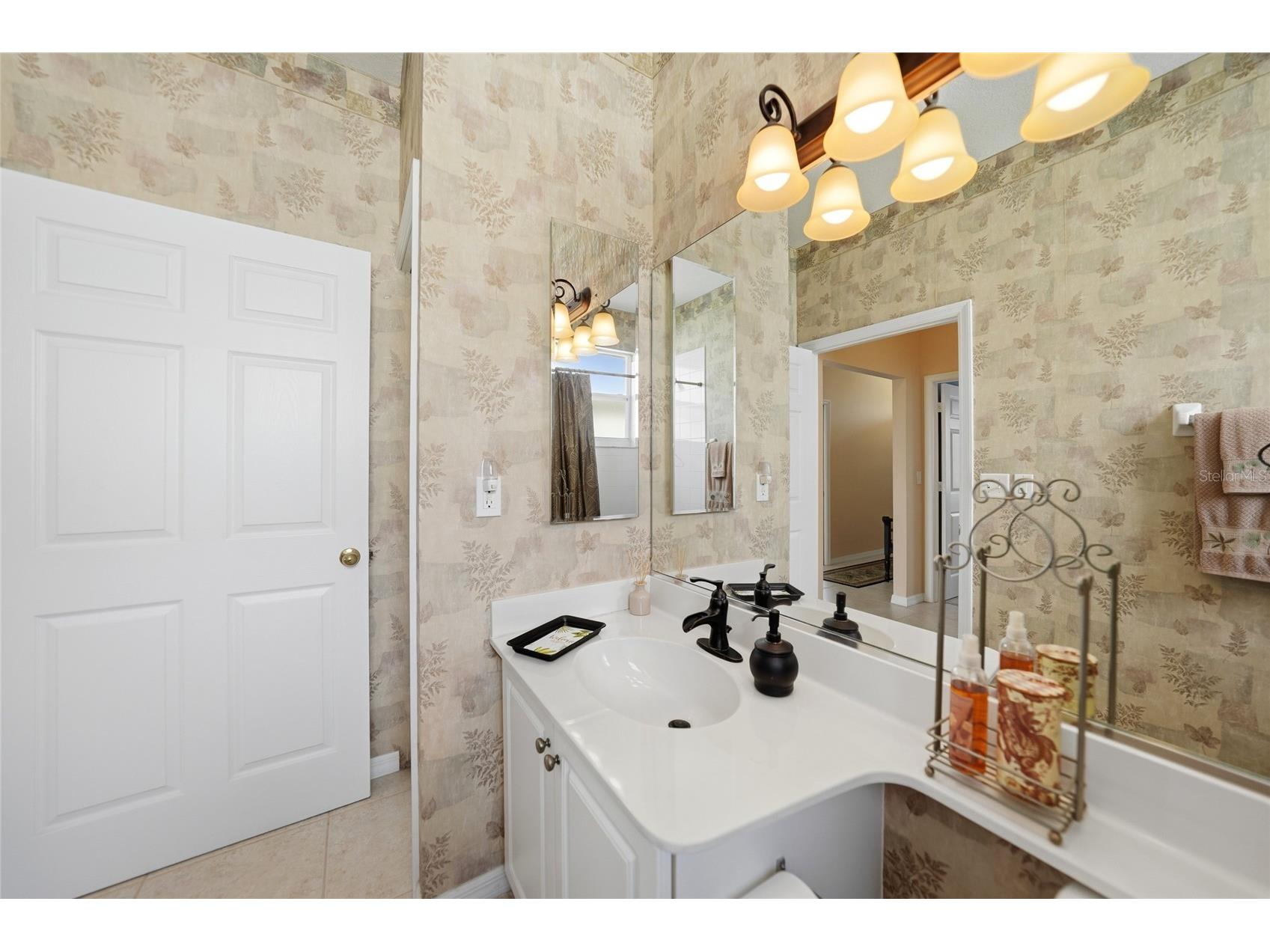 2002 Bal Harbor Boulevard #1822 Punta Gorda FL 33950 C7524593 image32