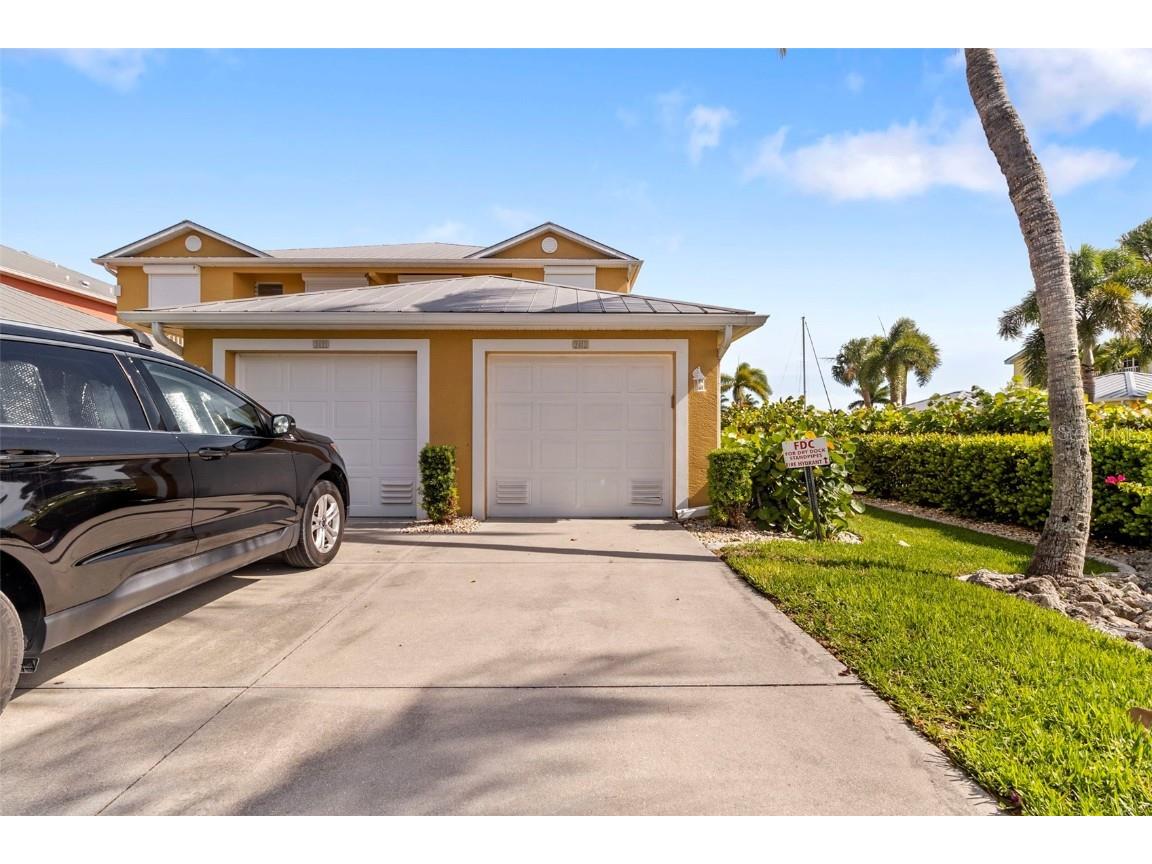 2002 Bal Harbor Boulevard #2412 Punta Gorda FL 33950 C7494293 image1