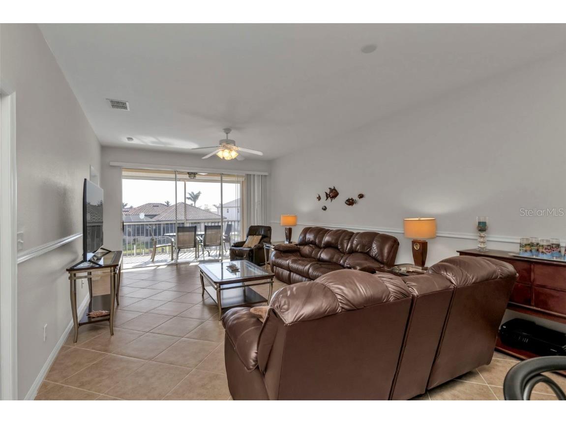 2002 Bal Harbor Boulevard #2421 Punta Gorda FL 33950 C7516951 image5