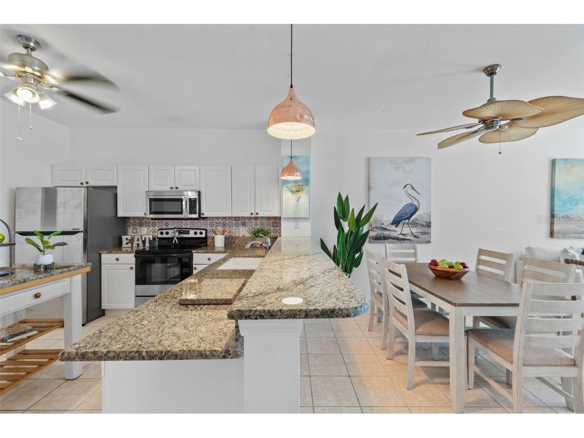 2002 Bal Harbor Boulevard #312 Punta Gorda FL 33950 C7516567 image5