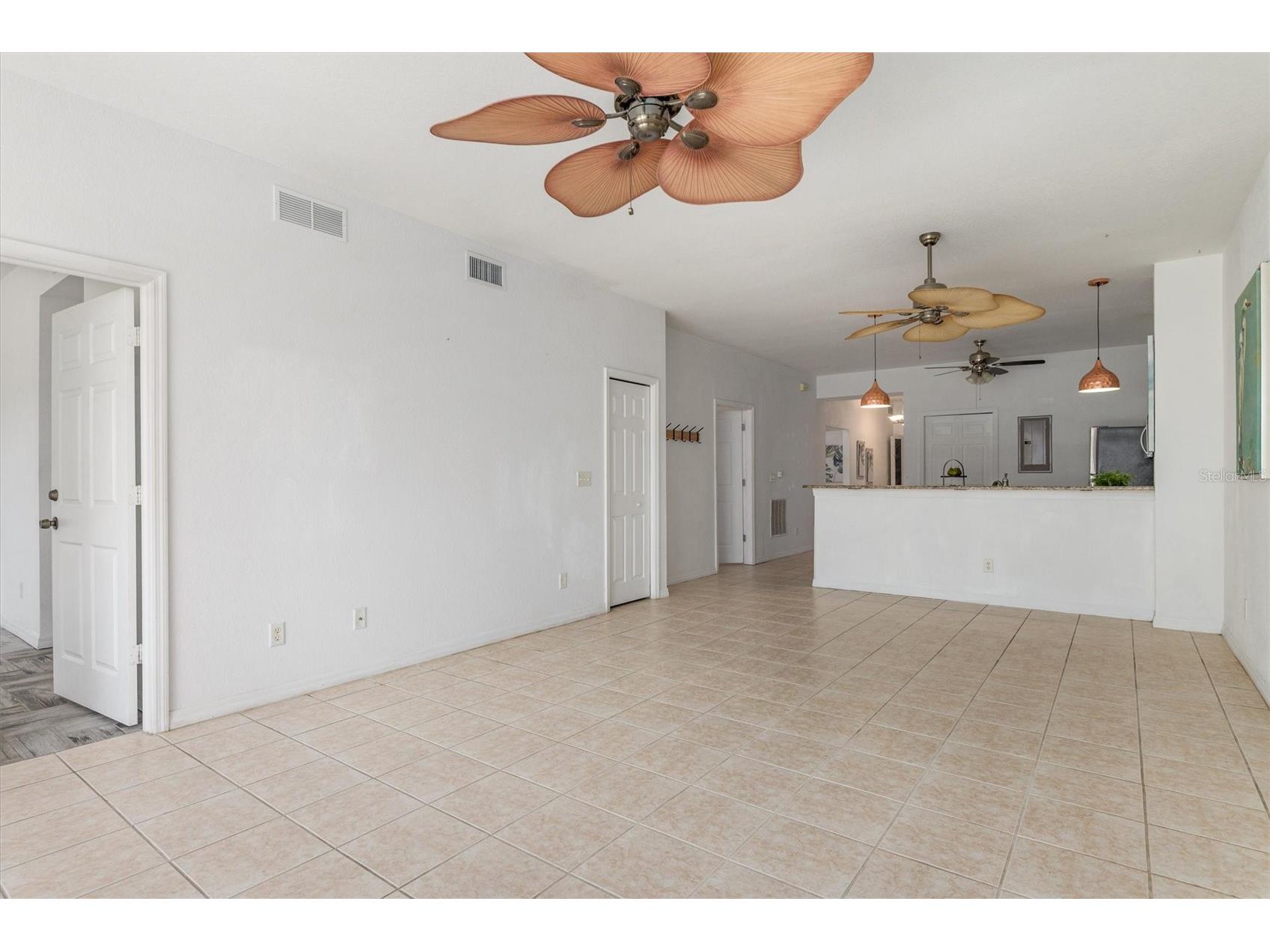 2002 Bal Harbor Boulevard #312 Punta Gorda FL 33950 C7523259 image12