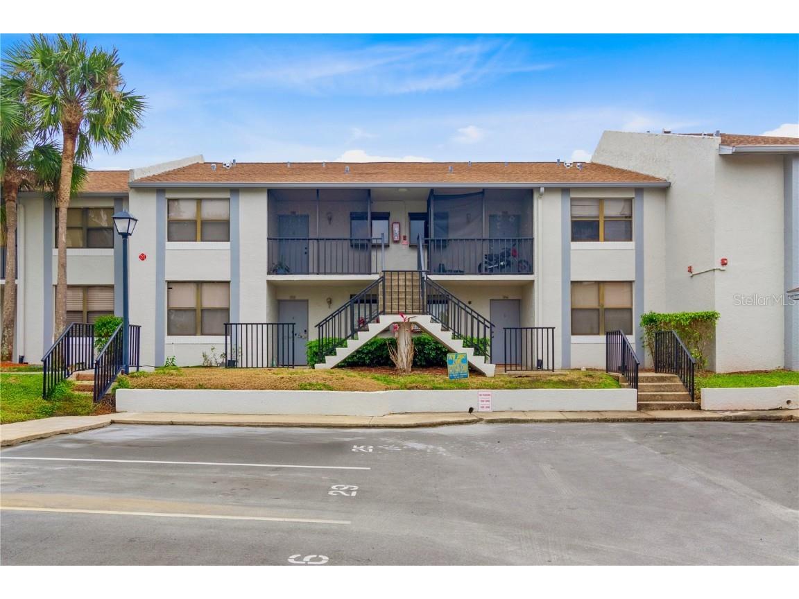 2002 Blue Hawk Court #1724 Clearwater FL 33762 TB8353977 image1