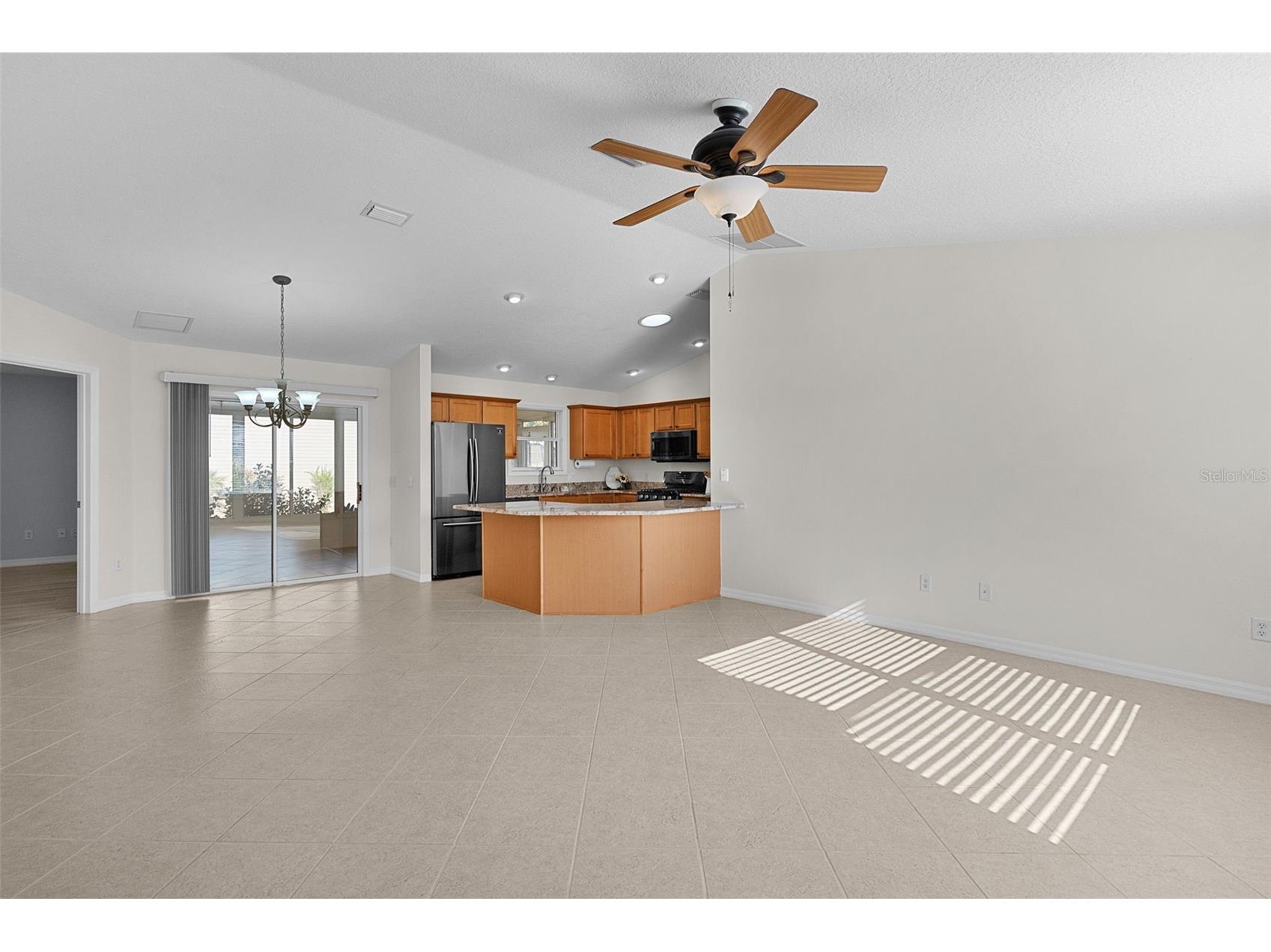 2002 Cedar Ridge Place The Villages FL 32162 G5106450 image4