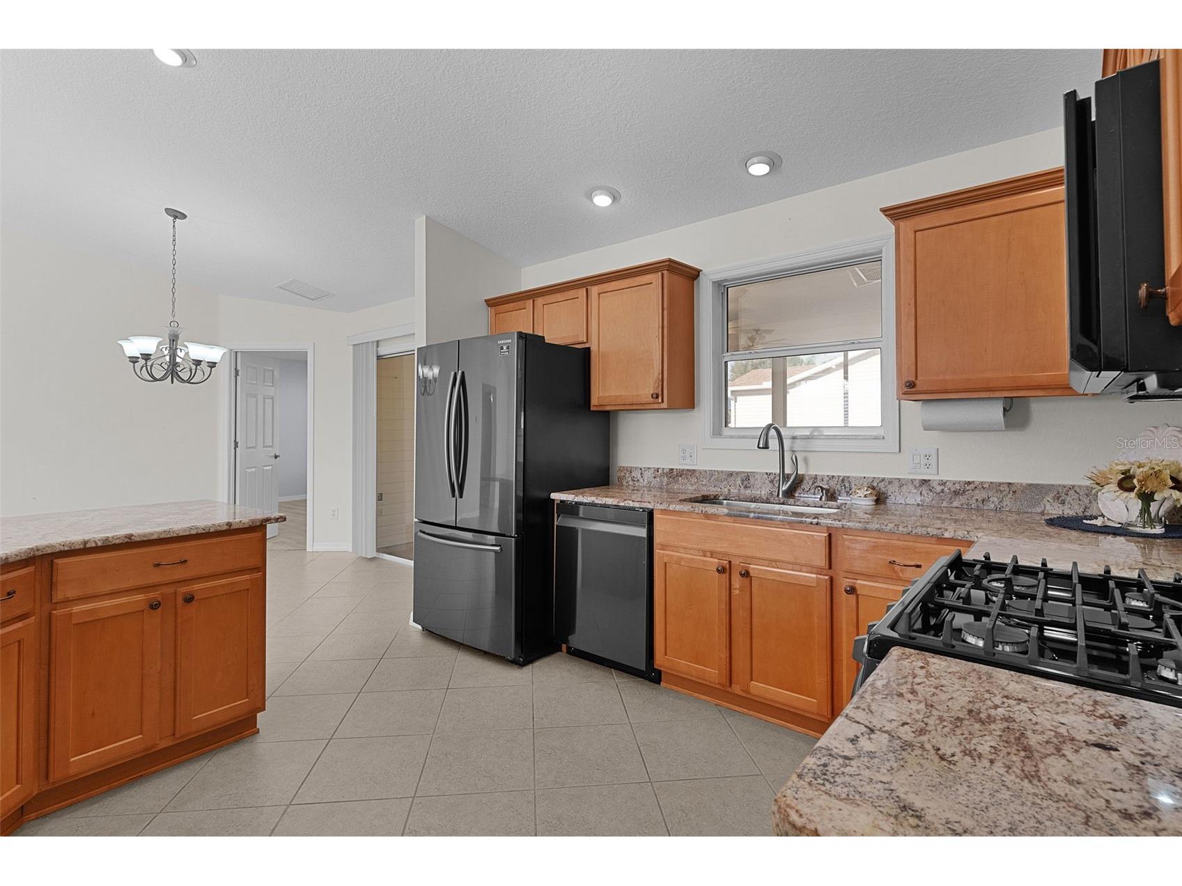 2002 Cedar Ridge Place The Villages FL 32162 G5106450 image9