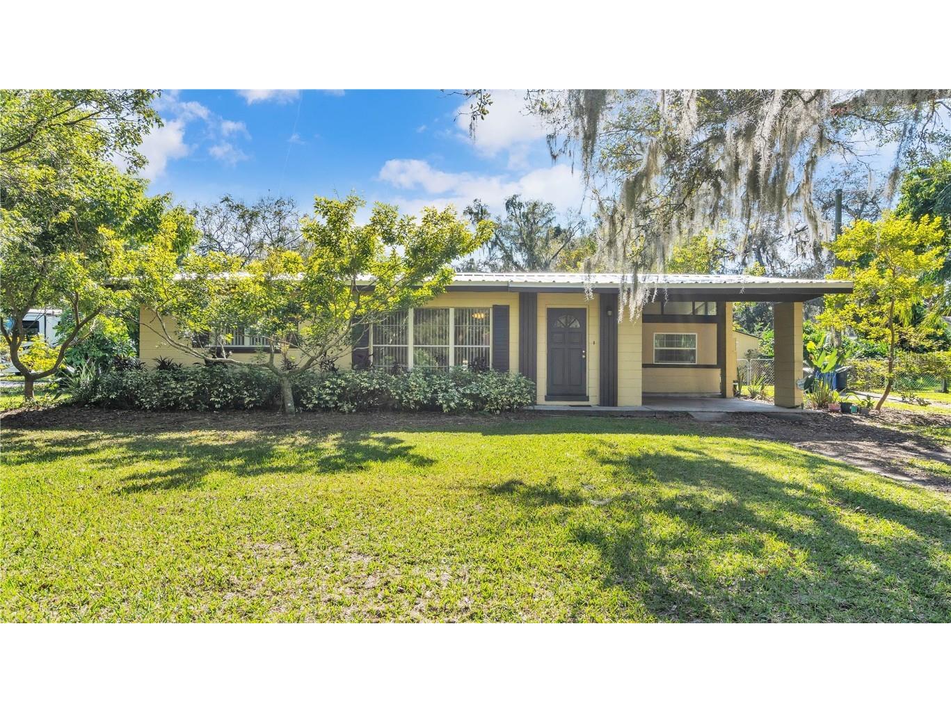 2002 Durant Road Valrico FL 33596 L4942107 image1