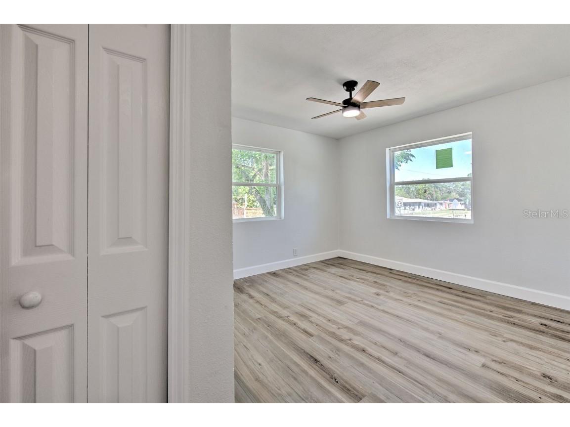 2002 E Hanna Avenue Tampa FL 33610 TB8447429 image21