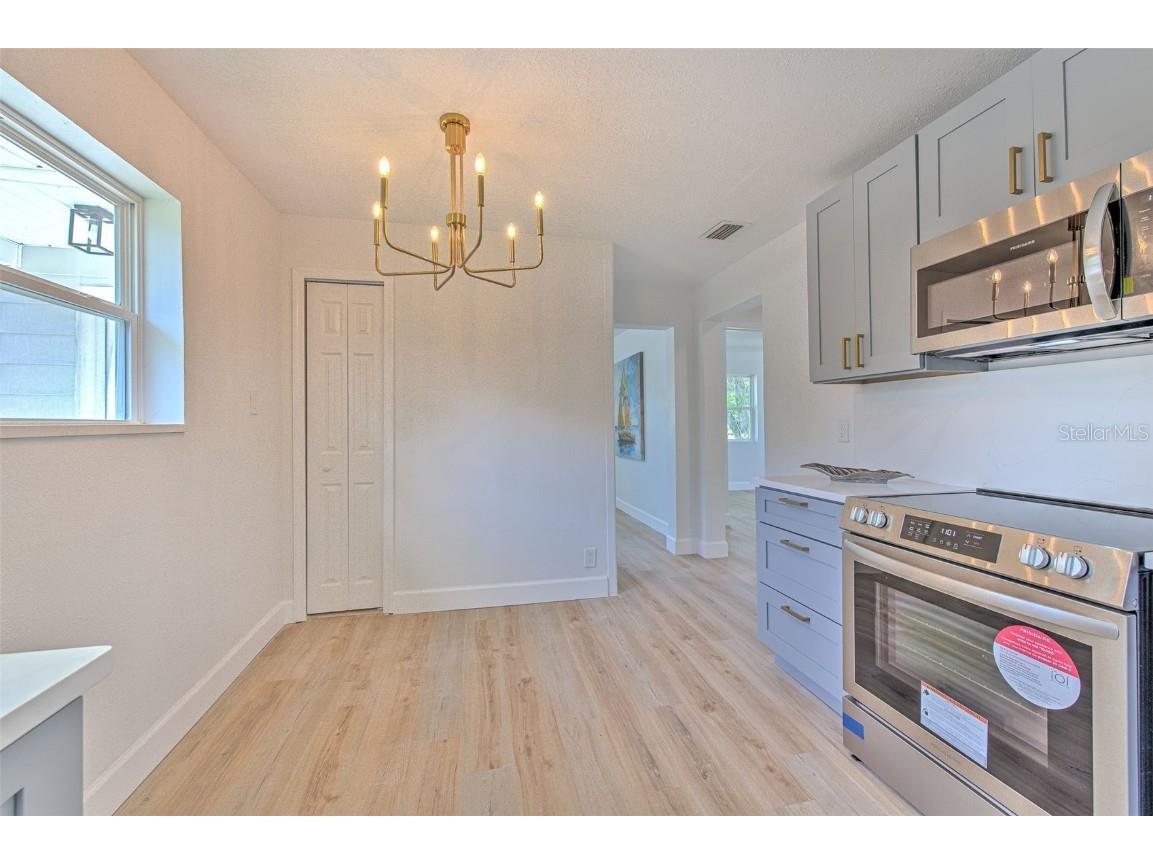 2002 E Hanna Avenue Tampa FL 33610 TB8447429 image30