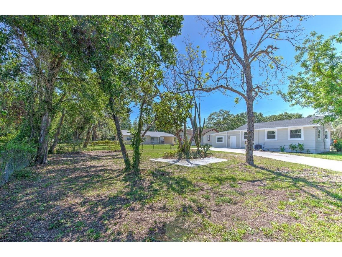 2002 E Hanna Avenue Tampa FL 33610 TB8447429 image41