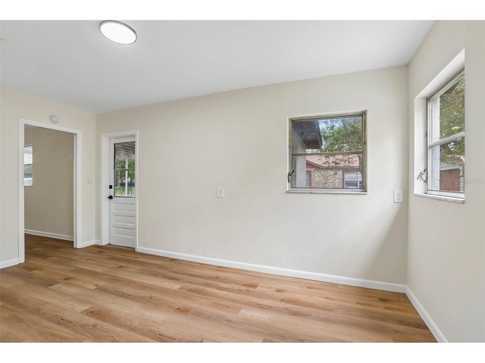 2002 E Idlewild Avenue Tampa FL 33610 TB8515814 image11
