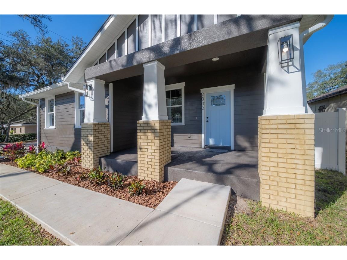 2002 E Sligh Avenue Tampa FL 33610 T3422113 image1