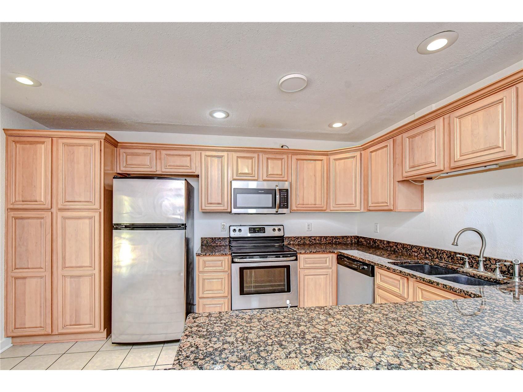 2002 E Willow Dr Plant City FL 33566 TB8470735 image16