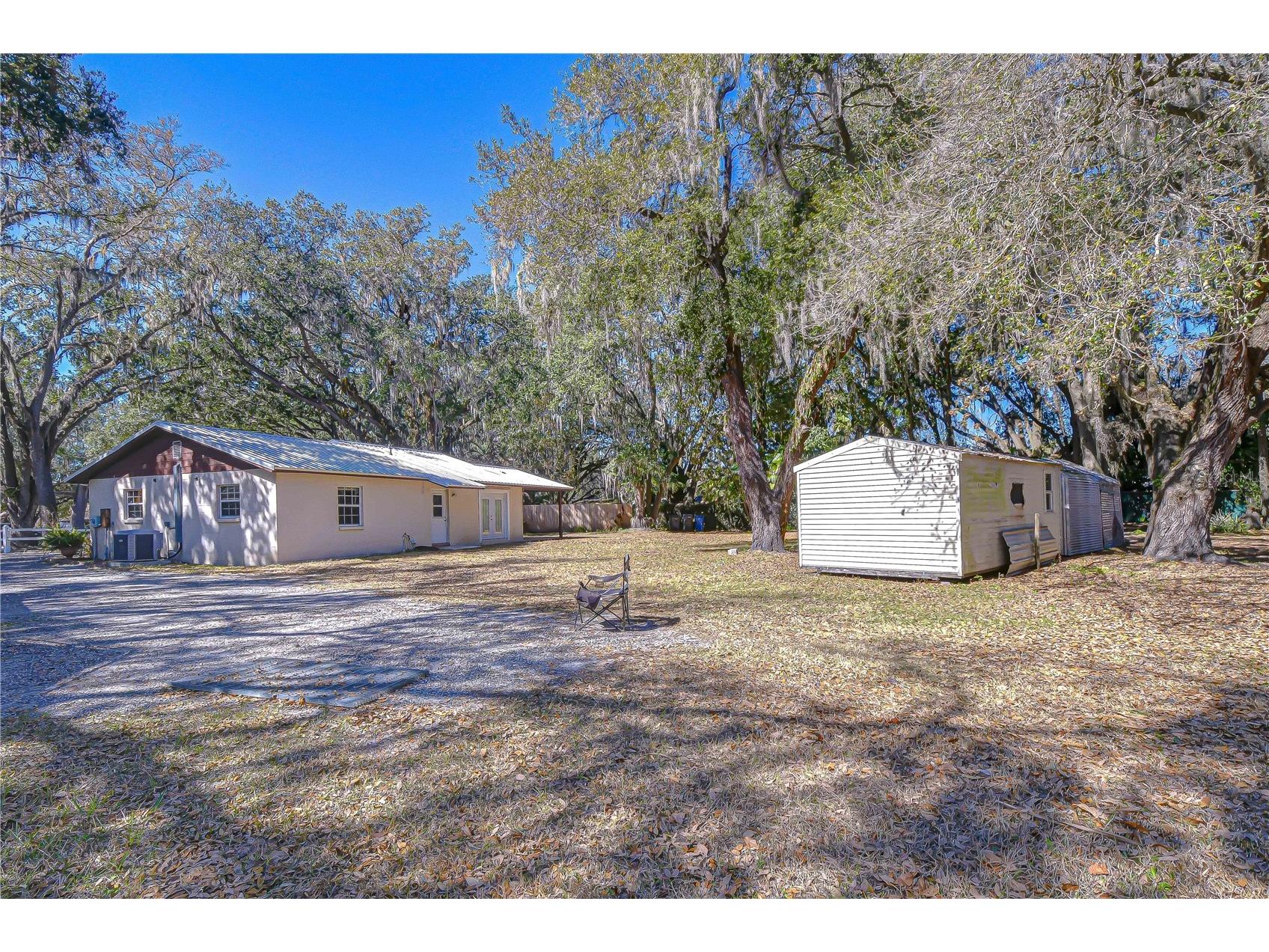 2002 E Willow Dr Plant City FL 33566 TB8470735 image38