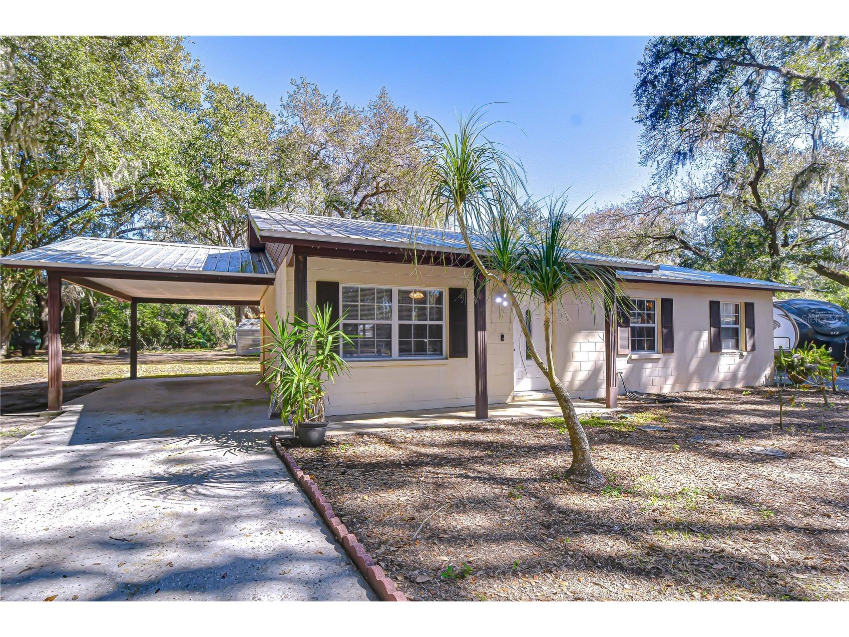 2002 E Willow Dr Plant City FL 33566 TB8470735 image6