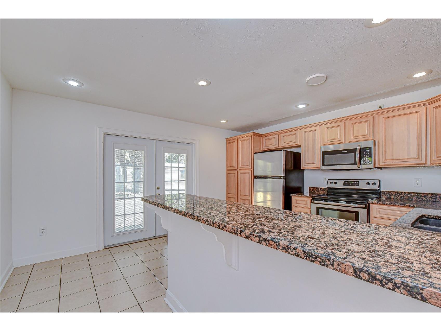 2002 E Willow Dr Plant City FL 33566 TB8470735 image8